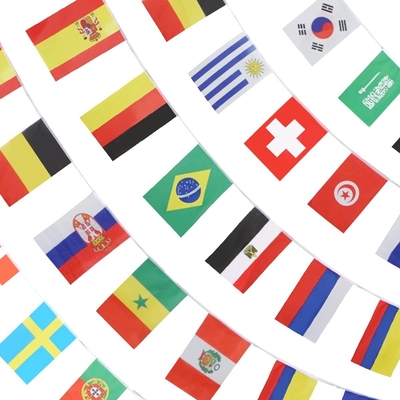 32개국은 실크인쇄를 출력하여 세계 디지털의 국기를 묶습니다